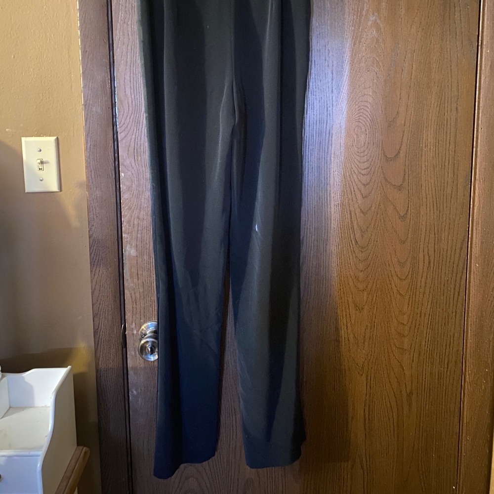 Beautiful women’s dress pants!